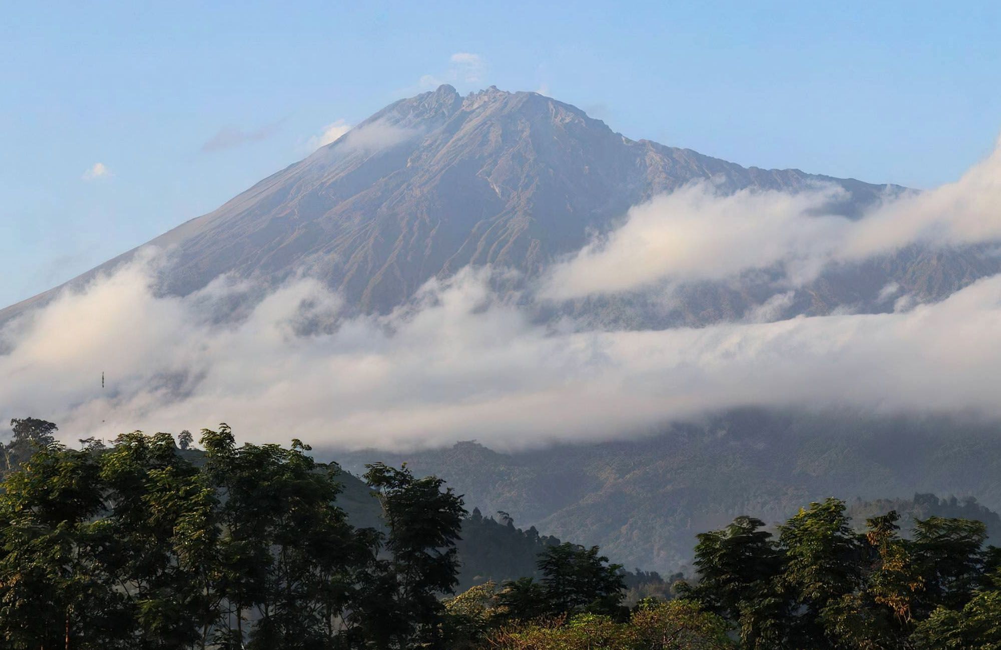 Гора Меру (Mount Meru)